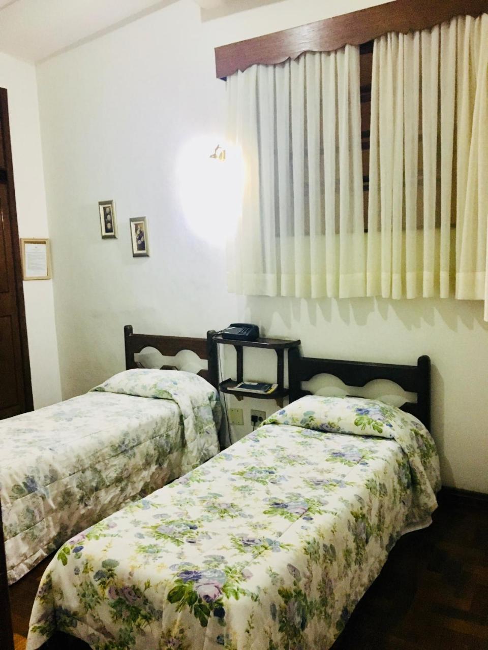 普利斯卡酒店 欧鲁普雷图 客房 照片